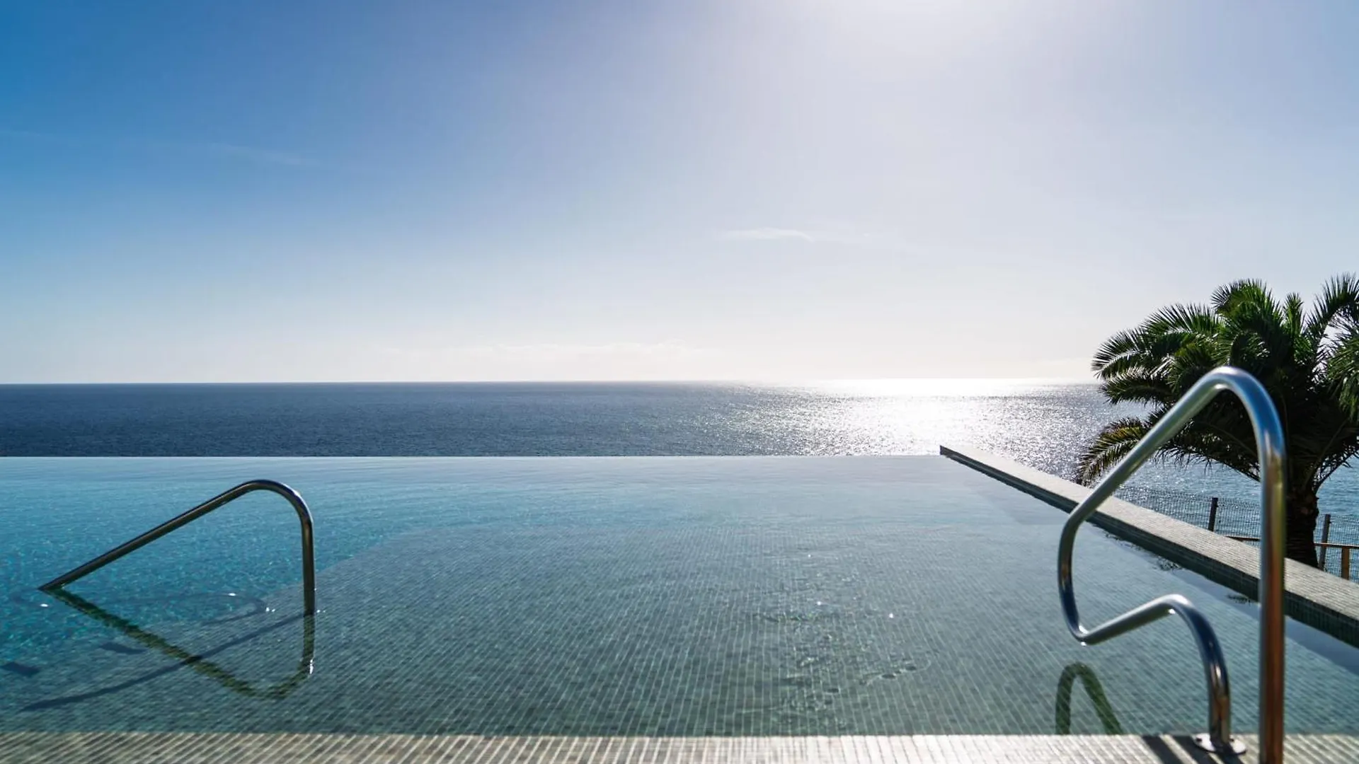 Acqua Residence VIII Sea View And Pool Funchal  Lägenhet Funchal (Madeira)